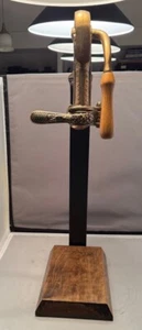 Vintage Bacchus Wine Opener and Wood Stand. Internal Mechanism has been replaced - Picture 1 of 8
