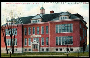 1909 Franklin School Fond du Lac Wisconsin Exterior View Divided Postcard - Picture 1 of 2