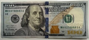 $100 Federal Reserve Note. A series of 4 8s in a row - Picture 1 of 2