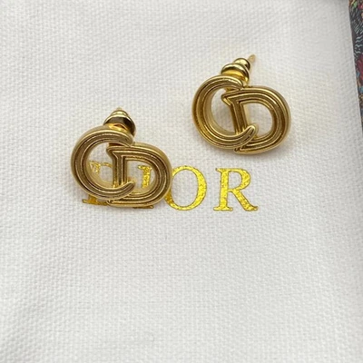 Pendientes Christian Dior Logo Dior Foto 1 de 4