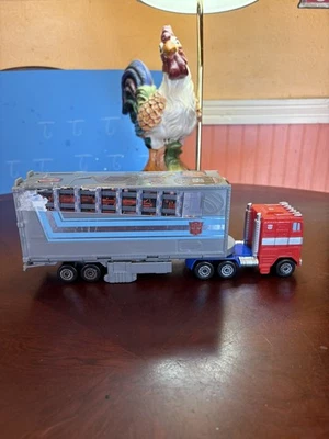 Micro Machines Transformers Optimus Prime Truck And Trailer! Needs TLC! Look! - Image 1 of 4