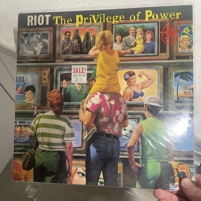 Riot ‎– The Privilege Of Power - Z 45132 - 1990  - Image 1 of 4