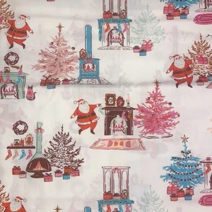 Weihnachten in der Hütte auf cremefarbener Baumwolle Kunstgalerie MCM Santa Kamine 3 Yards - Bild 1 von 3