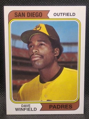 Dave Winfield 2019 Topps Update Iconic Card Reprints #ICR-14 San Diego Padres - Image 1 of 2