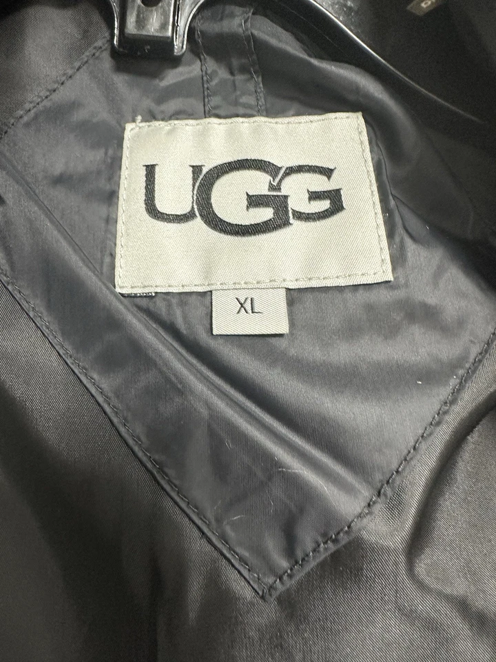 Abrigo Ugg para mujer Foto 1 de 4