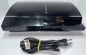 Sony Fat PS3 CECHA01 Abwärtskompatibel 60GB Nur Konsole mit Netzkabel Getestet - Bild 1 von 16