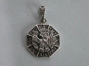 PERUVIAN 925 Sterling Silver Delicate Detail Pendant Inca / Mayan / Aztec - Picture 1 of 9