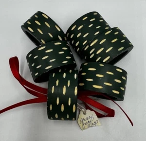 Set Of 6 Green Wood Napkin Holder Christmas Dining Table Ware - Picture 1 of 5
