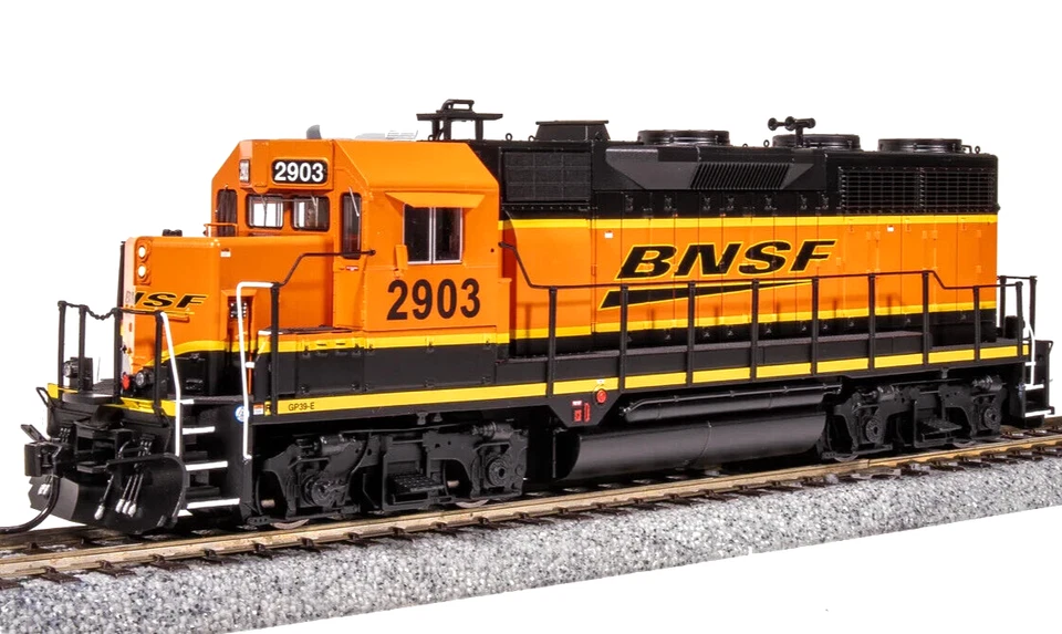 Broadway Limited HO Scale ~ BNSF #2903 ~ EMD GP35 Low Nose ~ DC DCC Sound ~ 7532 - Image 1 of 4
