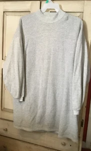 Hanes Her Way Women’s Long Gray Sweatshirt 2X/3X - Picture 1 of 3