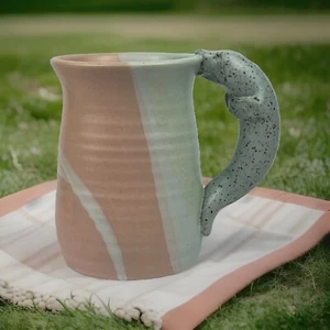 Tazza da caffè in ceramica rosa e bianca con sigillo lanciata a mano palme in ceramica DIFETTO - Foto 1 di 15