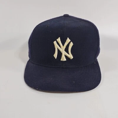 Vintage New Era Pro Model Hat Yankees MLB Diamond Collection Wool Fitted 7 1/8 - Image 1 of 4