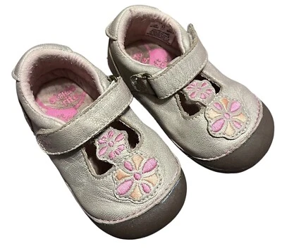 Stride Rite First zapatos para caminar CHAMPAGNE KELLY Floral Mary Jane’s 4.5 Foto 1 de 4