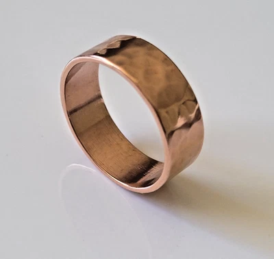 Solid Copper Hammered Band Ring - Arthritis Pain Therapy 8mm Pure Copper Ring - Image 1 of 4