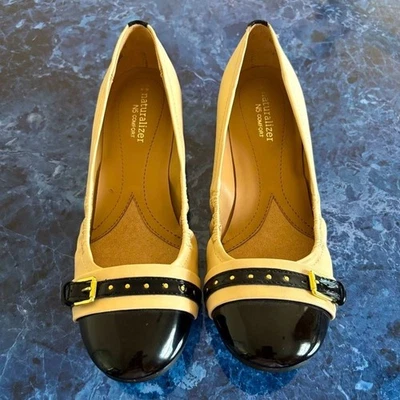 Naturalizer N5 Comfort Wedge-Heel Shoes, Sz 8W Cream & Black Exc. Condition NWOT - Image 1 of 4