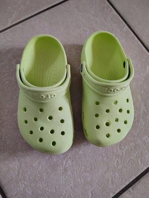 Zapatos de agua CROCS J1 niños verde lima zueco clásico talla 1 Foto 1 de 4