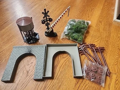 Artículos de tren diversos Foto 1 de 4