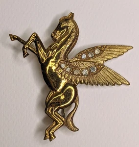 Spilla vintage Pegaso cavallo alato colore oro ali di diamante fantasia - Foto 1 di 5