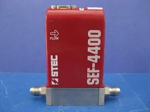 Stec SEF-4400 Mass Flow Controller, 1/4" VCR, SiH4, 200 SCCM, Used - Picture 1 of 4