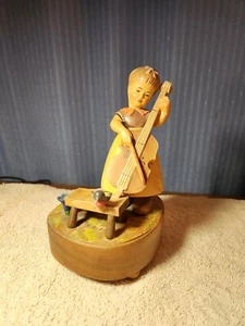 Vintage, Reuge Girl Playing Music Wooden Swiss Music Box, Plays Mozart - Picture 1 of 11