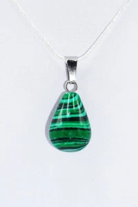 Silberkette mit Malachit Tropfen-Anhänger - Bild 1 von 3