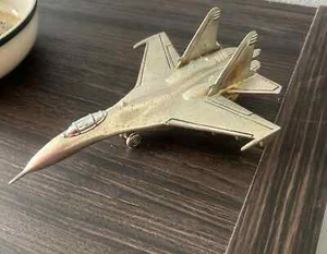 Fighter Jet Parte da Set Orologio da Scrivania, mancano le bombe da sotto - Foto 1 di 8