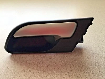 BMW X5 E53 2000-2003 ~ MANIJA DE PUERTA INTERIOR TRASERA IZQUIERDA ~ PIEZA OEM Foto 1 de 3
