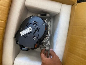 Valeo Alternator 439962 for Hybrid Maruti Suzuki CarsErtiga Ciaz S Cross - Picture 1 of 2