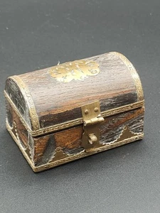 Doll's House Collectable Furniture Wooden Treasure Trunk with brass fittings - Picture 1 of 10