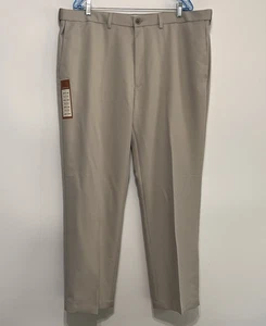 Pantalones Haggar Beige Calce Clásico Geniales 18 Rendimiento Sin Hierro Frente Liso Talla 42x30 - Imagen 1 de 12