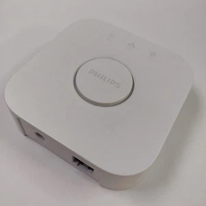 Philips Hue 3241312018A 2.1 Lighting Control Bridge Smart Hub NO POWER ADAPTER - Picture 1 of 8