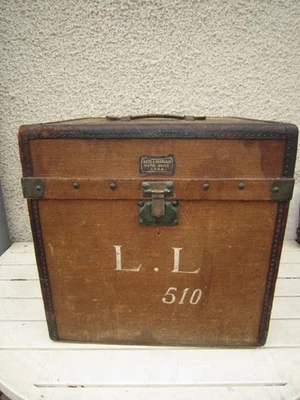 Antique Moynat / Delion / Lavoet Hat Trunk Napoleon III Era - Image 1 of 4