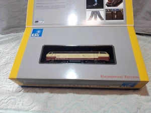 ESU für Märklin H0 32027 BR 218 105 Diesel-Lok Purpurrot-Elfenbein AC - Bild 1 von 16