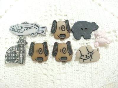 8 CRAFT BUTTONS PLASTIC CRITTERS DOGS PUPPY CAT FISH BEARS CUTE! - Image 1 of 4