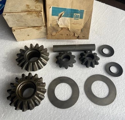 NOS GM 491941 Differential Side Gear Pinion Shaft & Washers73 Passenger Chevelle - Image 1 of 4