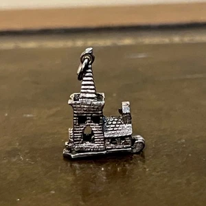 Vintage Sterling Silver Church Charm (read) - Picture 1 of 7