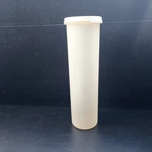TUPPERWARE Eidgenosse 1,1 ltr. Spaghetti Vorrats Behälter Dose mit Dosiereinsatz - Bild 1 von 4