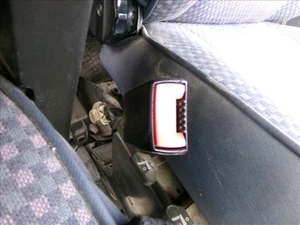 ENGANCHE CINTURON DELANTERO IZQUIERDO para CITROEN JUMPER 2.5 TD 1997 96615 - Imagen 1 de 8