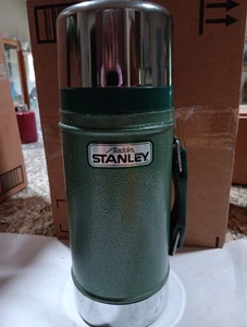 Vintage Aladdin Stanley 24 Unzen Weite Öffnung Grün/Chrom 10 1/2" Hoch Thermoskanne - Bild 1 von 4