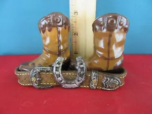 707. MayRich Company Porzellan Cowboystiefel Salz und Pfefferstreuer mit Schale - Bild 1 von 5