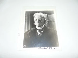 Herbert Lom The Phantom of the Opera - 8x10" Photo Signed Photo Damaged - Picture 1 of 4