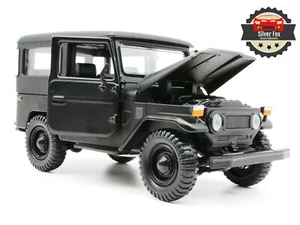 TOYOTA FJ40 LAND CRUISER NERO EDIZIONE LIMITATA SCALA 1:24 AUTO PRESSOFUSA DA COLLEZIONE - Foto 1 di 12