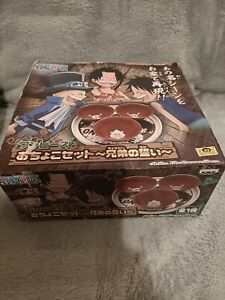 One Piece Sake Schalen [Ace Luffy / Ruffy Sabo] mit Tablett in OVP *RAR*