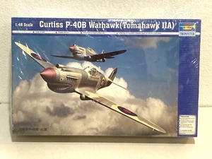 Curtiss P-40B Warhawk (Tomahawk IIA) Trumpeter 1:48 Airplane Model Kit NIB - Picture 1 of 4