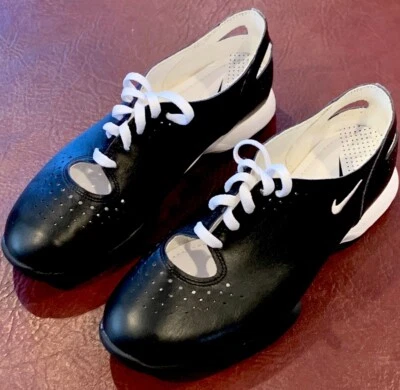 Zapatos de golf Nike Air negros para mujer talla 6,5 6 1/2. 483236-001 NUEVO Foto 1 de 4