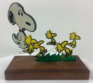 RARO 1972 Aviva Sparkies Targa Trofeo Arachidi Snoopy & Woodstock Base Legno Teak - Foto 1 di 6