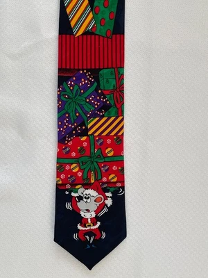 Corbata Surrey Navidad Acebo Poliéster Corbata Ratón Papá Noel Regalos De Colección Foto 1 de 4