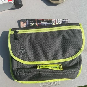 Timbuk2 Bicycling Bike Handlebar Bag Gunmetal/Lime - Picture 1 of 5