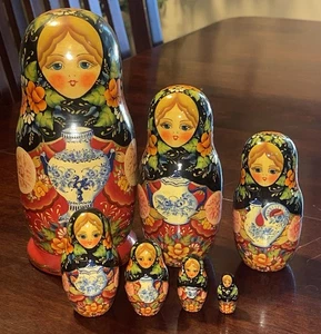Muñecas anidadoras rusas de madera vintage Ceprueb Nocag 7 piezas, pintadas a mano - Imagen 1 de 10