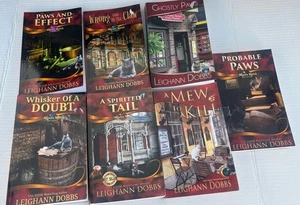 Mystic Notch Cozy Mystery Book Series Leighann Dobbs Lot of 7 Trade paperbacks - Bild 1 von 8